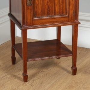 Single Edwardian Satinwood Howard & Sons Bedside Cabinet (Circa 1901 - 1910)