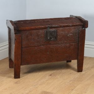 Antique English Oak Meal Ark Coffer Clamp Chest (Circa 16th Century)
