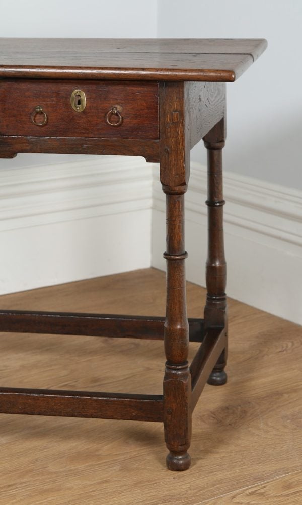 Antique Georgian 18th Century English Country Oak Side Table (Circa 1720)