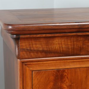 Antique French Louis Philippe Flame Mahogany & Walnut Chest of Drawers (Circa 1850) - yolagray.com