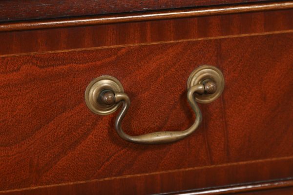 Pair of Georgian Style Mahogany Inlaid Bedside Chests of Drawers by Bradley (Circa 1975) - yolagray.com