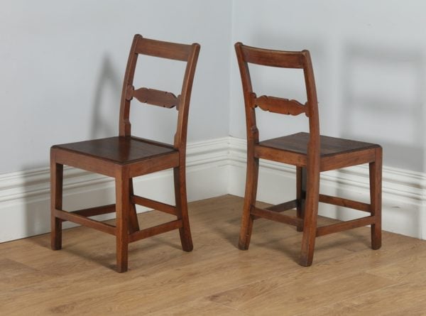 Antique Pair of English Georgian Regency Elm & Oak Country Side Chairs (Circa 1815) - yolagray.com