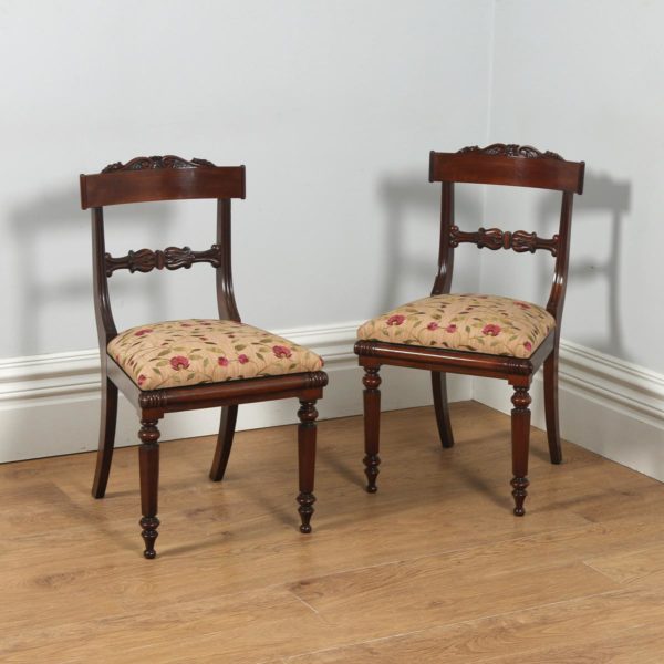 Antique English Georgian Regency Pair of Rosewood Bar Back Side Chairs (Circa 1830)- yolagray.com