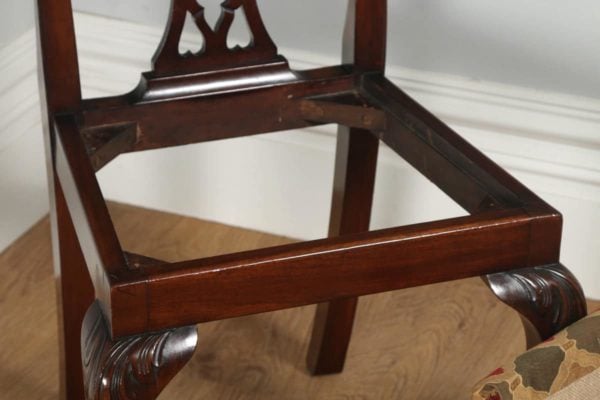 Antique English Set of Four Georgian Chippendale Style Mahogany Dining Chairs (Circa 1900)- yolagray.com