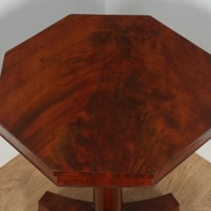 Antique English William IV Flame Mahogany Octagonal Wine Lamp Tripod Table in the manner of Gillows of Lancaster (Circa 1830)- yolagray.com