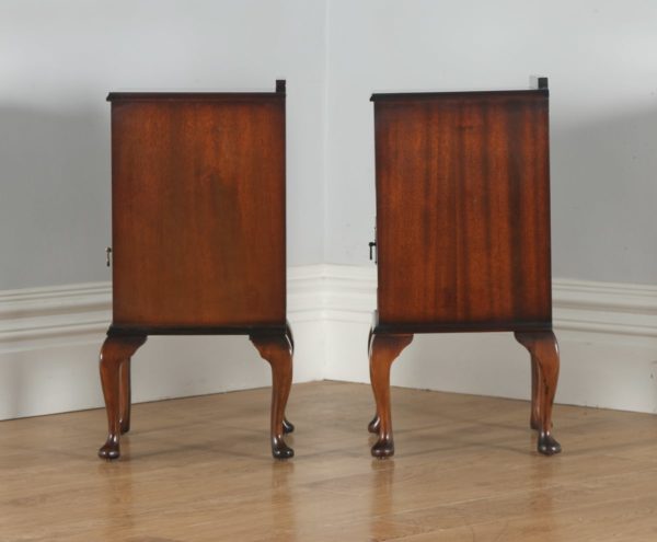 Antique English Pair of Queen Anne Style Burr Walnut Bedside Cupboards (Circa 1940) - yolagray.com