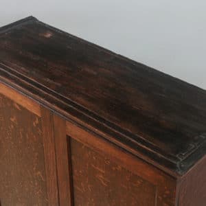 Antique English Georgian Oak Bookcase Cupboard Incorporating a Chest of Drawers (Circa 1800) - yolagray.com