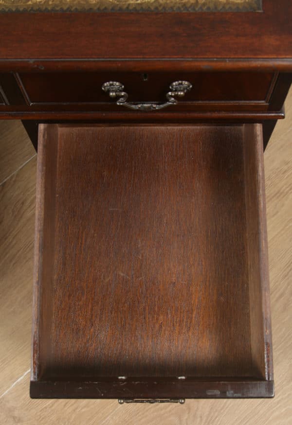 Vintage English Georgian Style Flame Mahogany & Green Leather 4ft 6” Pedestal Office Desk (Circa Late 20th Century) - yolagray.com