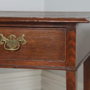 Antique English Georgian Oak Occasional Hall Writing Lowboy Side Table (Circa 1800) - yolagray.com