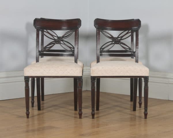 Antique English Set of Four Georgian Regency Mahogany Bar Back Dining Side Chairs (Circa 1820) - yolagray.com