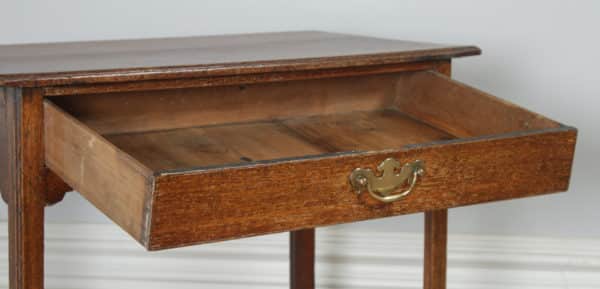 Antique English 18th Century Georgian Oak Occasional Side Hall Writing Table (Circa 1780) - yolagray.com