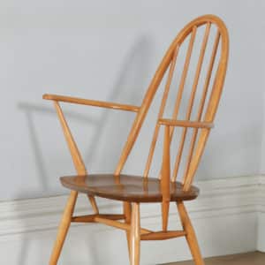 Vintage Set of 8 Elm & Beech Blonde Ercol Quaker Windsor Stick & Hoop Back Kitchen Side & Carver Arm Chairs (Circa 1960) - yolagray.com