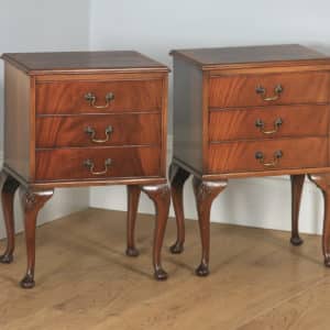 Antique English Pair of Queen Anne Style Flame Mahogany Bedside Chests Tables Nightstands (Circa 1960) - yolagray.com