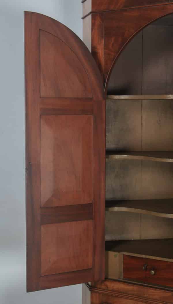 Antique English Georgian Mahogany Floor Standing Double Corner Cupboard (Circa 1800) - yolagray.com