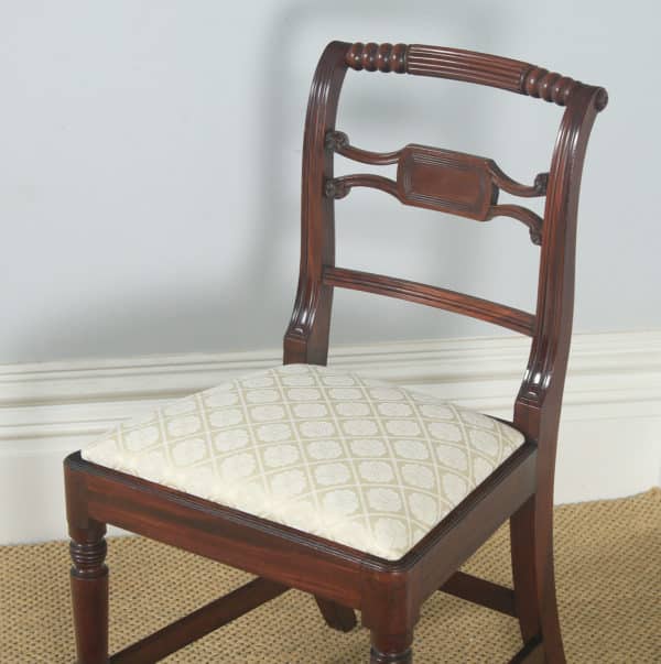 Antique English Set of Four Regency Georgian Mahogany Dining / Side Chairs (Circa 1820) - yolagray.com