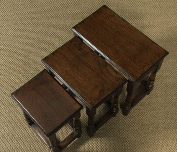 Vintage English 18th Century Style Nest of Three Solid Oak Side Tables (Circa 1930) - yolagray.com
