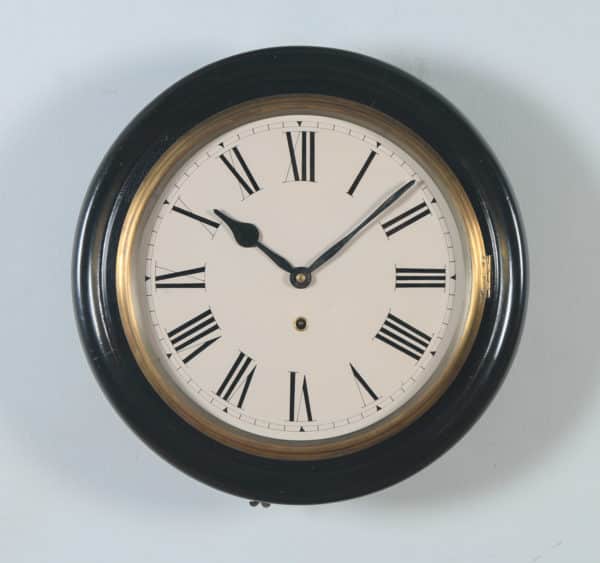 Antique 16" Mahogany Railway Station / School Round Dial Wall Clock (Timepiece) - yolagray.com