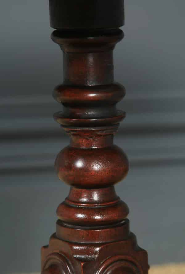 Antique English Flame Mahogany Circular Wine Lamp Occasional Tripod Table (Circa 1870) - yolagray.com