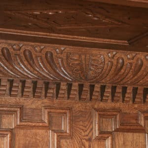 English Elizabethan Style 6ft Super King Oak Carved Four Poster Bed by Taylor & Co. (Circa 1990) - yolagray.com
