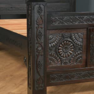 Tudor Style 4ft 6″ Wide Double Size Carved Oak Bed (Circa 1980) - yolagray.com
