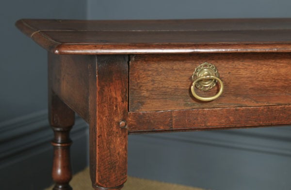 Antique English Late 17th Century Oak Occasional Hall Writing Lowboy Side Table (Circa 1680) - yolagray.com