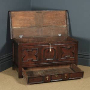 Antique English 17th Century Oak Geometric Mule Chest / Blanket Box / Trunk (Circa 1680) - yolagray.com