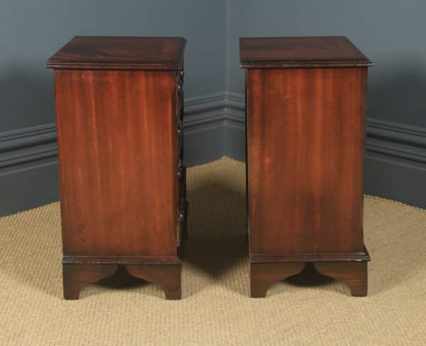 Pair of English Georgian Style Flame Mahogany Bedside Chest of Drawers Tables / Nightstands (Circa 1980) - yolagray.com