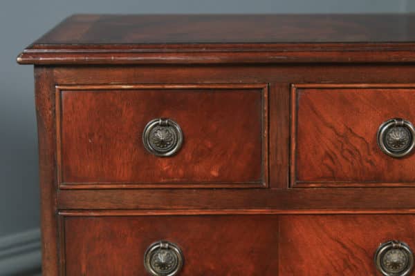 Pair of English Georgian Style Flame Mahogany Bedside Chest of Drawers Tables / Nightstands (Circa 1980) - yolagray.com