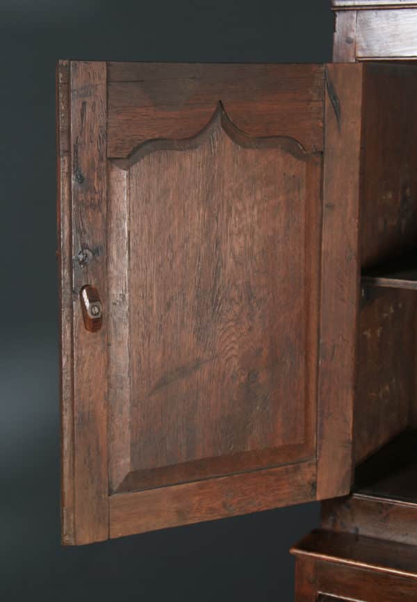 Antique Welsh 18th Century Georgian Oak Livery Press Housekeepers Cupboard (Circa 1780) - yolagray.com