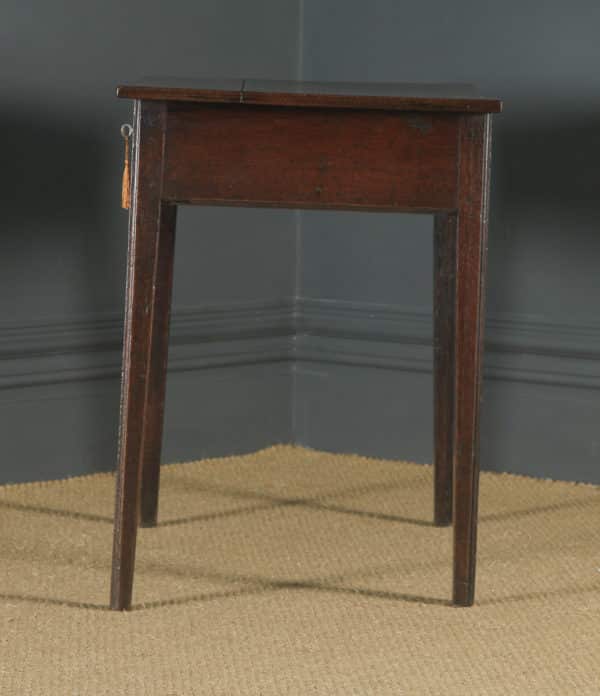 Antique English Georgian Oak Provincial Occasional Hall Writing Lowboy Side Table (Circa 1790) - yolagray.com