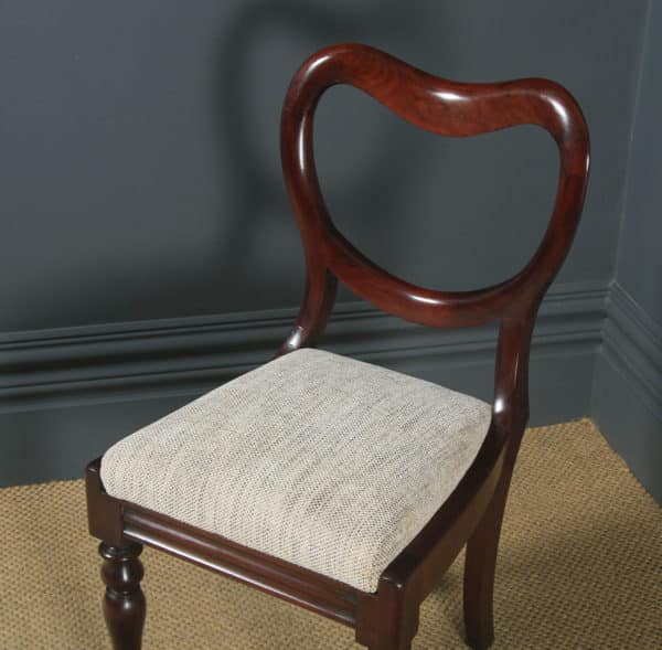 Antique English Victorian Mahogany Heart Shape Balloon Back Dining / Side / Office Desk Chair (Circa 1870) - yolagray.com