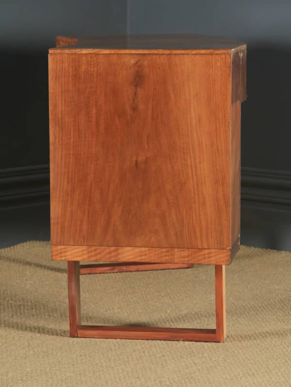 Antique English Art Deco 4ft Figured Walnut Office Pedestal Desk (Circa 1935)