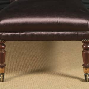Antique English Regency Mahogany Upholstered Chaise Longue / Day Bed (Circa 1825)