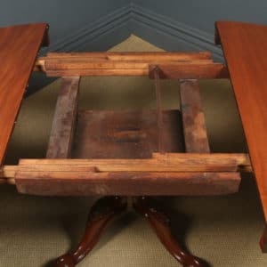 Antique English Victorian Oval Mahogany Extending Eight Seat Pedestal Dining Table / 7ft 5” Long (Circa 1850)