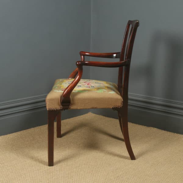 Antique English Georgian Mahogany Elbow Office / Desk / Dining / Arm Chair / Carver (Circa 1780)