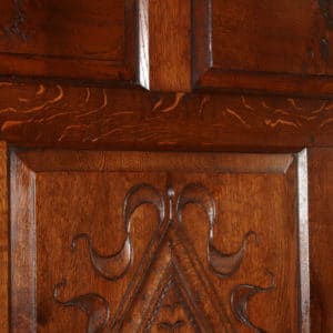 English 18th Century Style 5ft King Size Oak Four Poster Bed by Bylaws (Circa 1985)