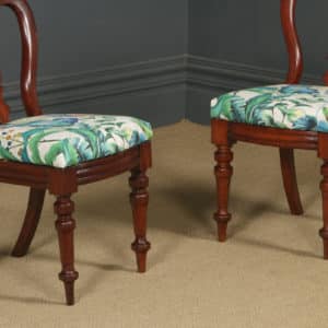 Antique English Victorian Pair of Mahogany Spear Back Dining / Occasional / Office Desk Chairs (Circa 1870)