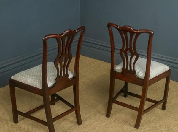 Antique English Pair of Victorian Chippendale Style Mahogany Dining / Side Chairs by Gill & Reigate (Circa 1900)