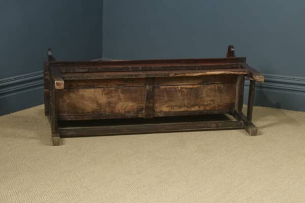 Antique English 18th Century Georgian Oak High Back 5ft Wide Hall Kitchen Bench Settle Seat (Circa 1750)